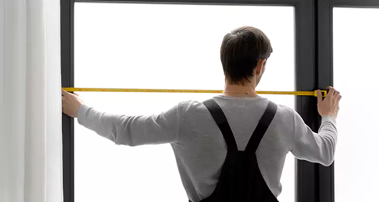 Retractable Deck Screens Repair in Naples, FL